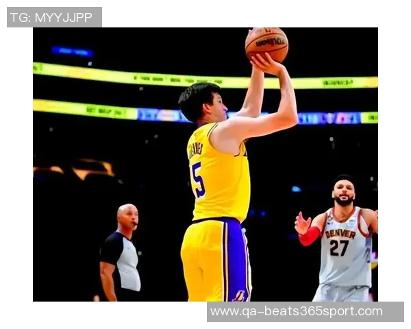 里夫斯谈第三节表现不佳强调需提升能量以改善球队状态 里夫斯谈第三节表现不佳强调需提升能量以改善球队状态