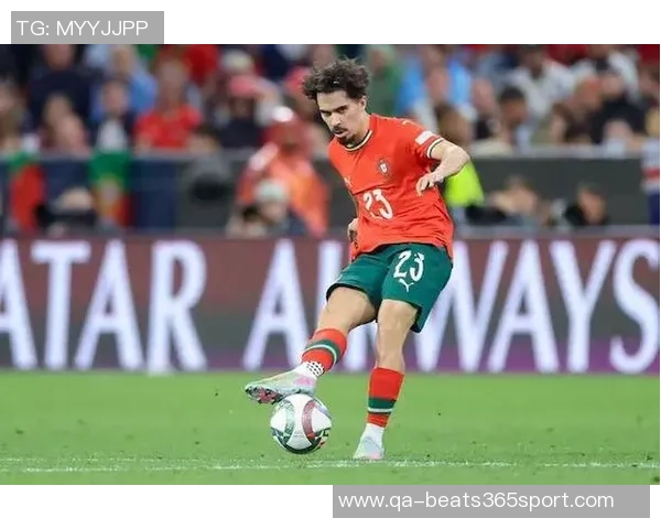 队报高度评价维蒂尼亚展现自由灵动风采引领新一代中场潮流